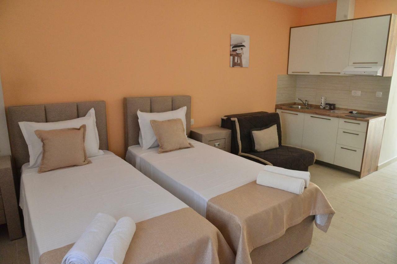 Helada Apartments Тиват Экстерьер фото