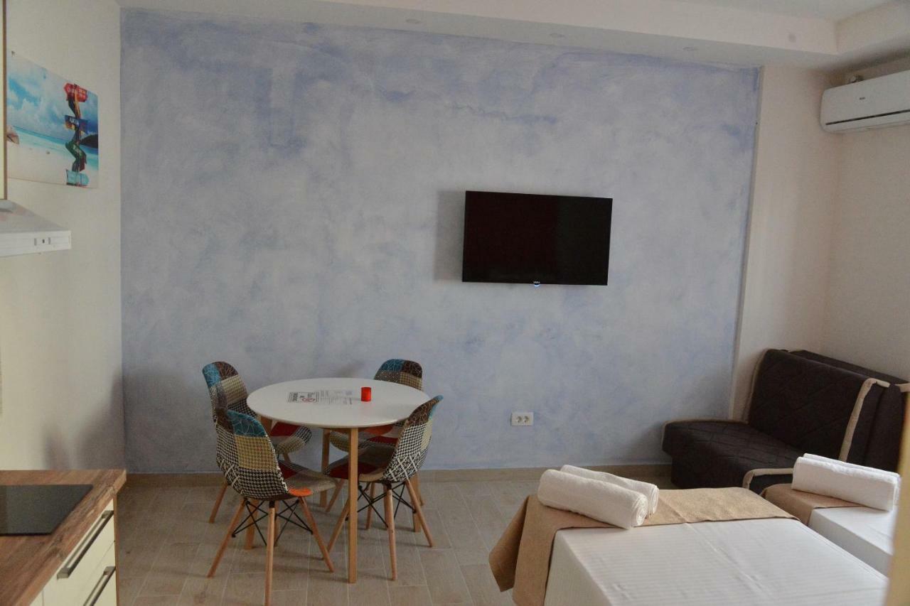 Helada Apartments Тиват Экстерьер фото