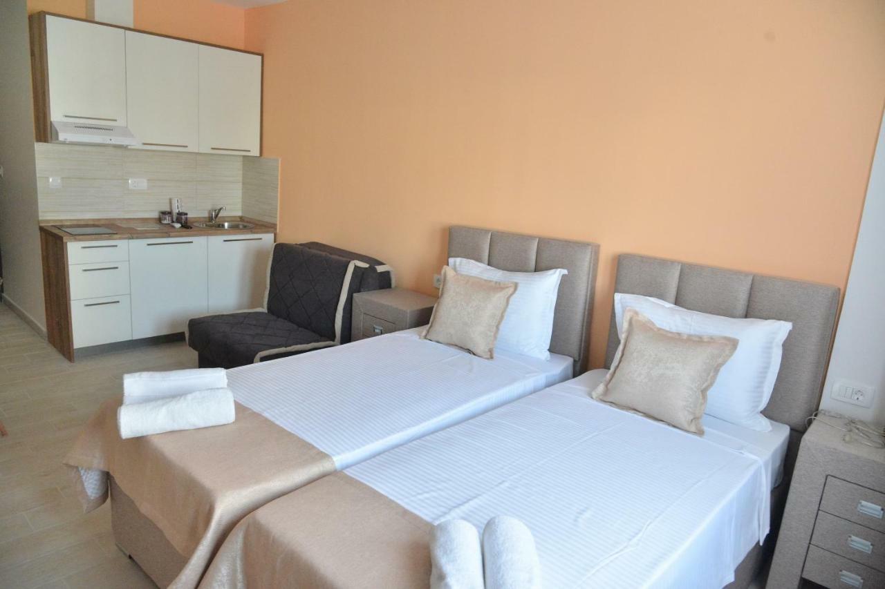 Helada Apartments Тиват Экстерьер фото