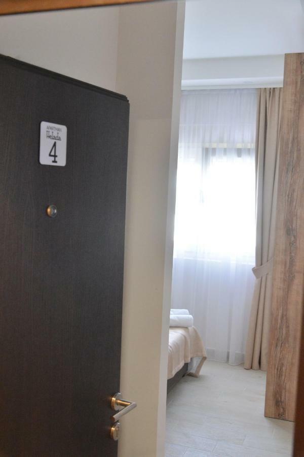 Helada Apartments Тиват Экстерьер фото