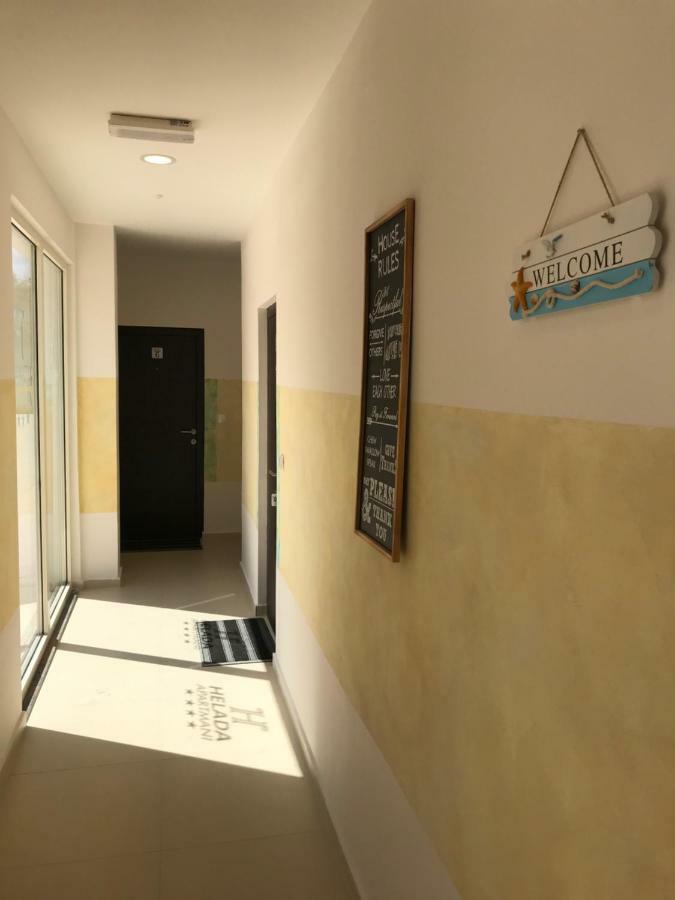 Helada Apartments Тиват Экстерьер фото