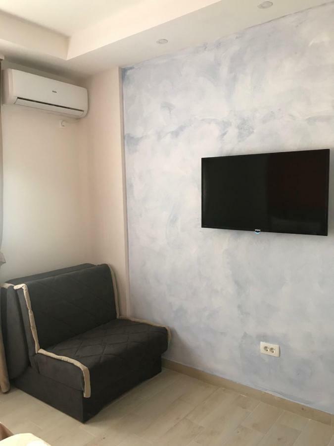 Helada Apartments Тиват Экстерьер фото